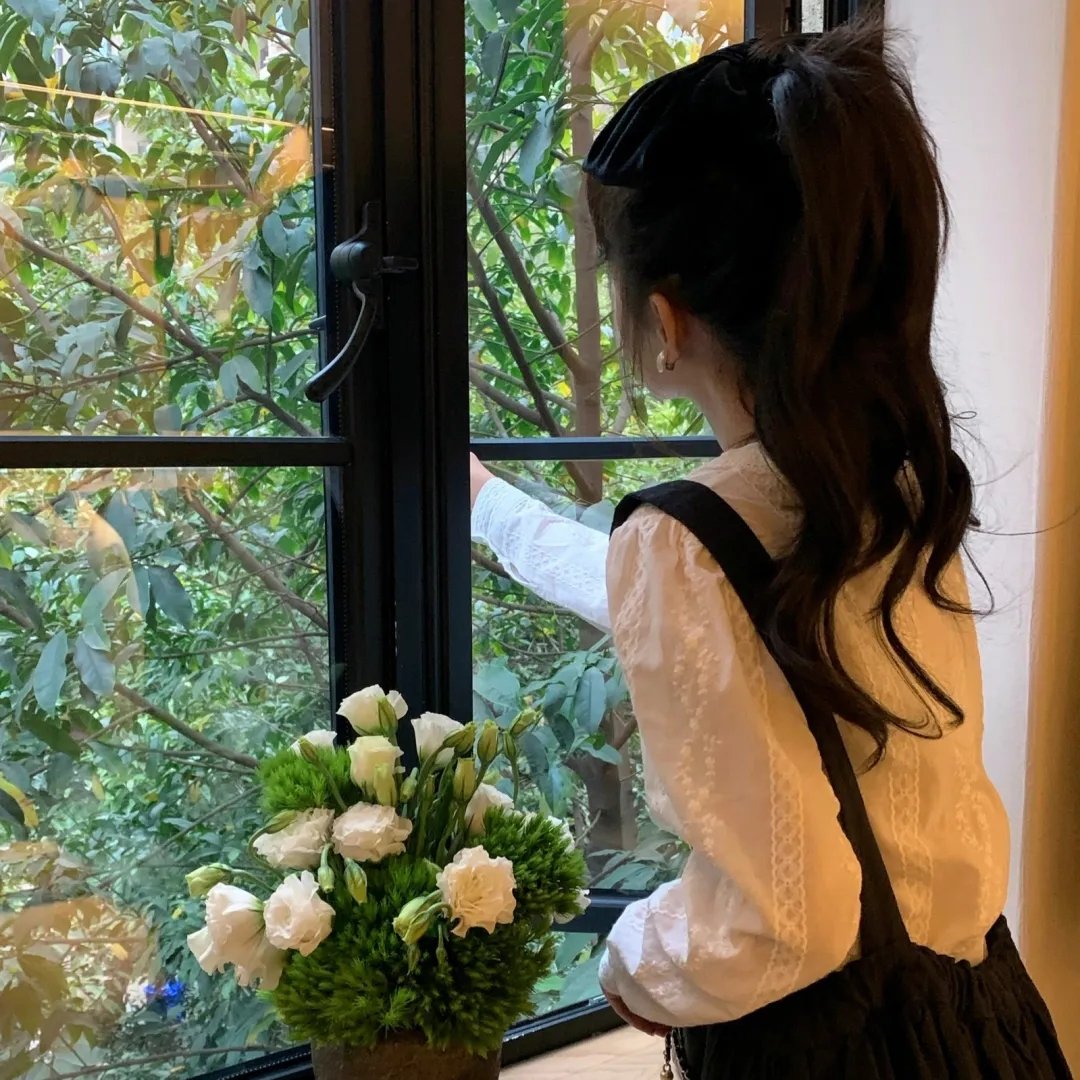 一村之长之贵妇还乡